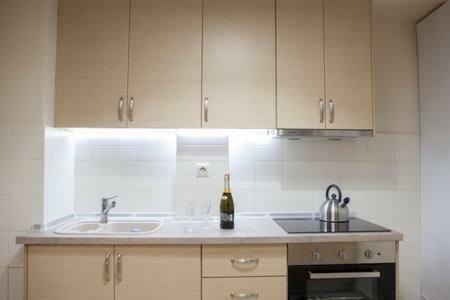 Modern Central Apartment Thessaloniki Exterior foto